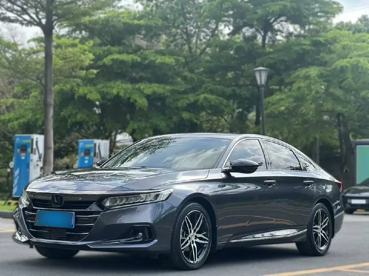 2022 Honda Accord 1.5T 194HP L4 CVT