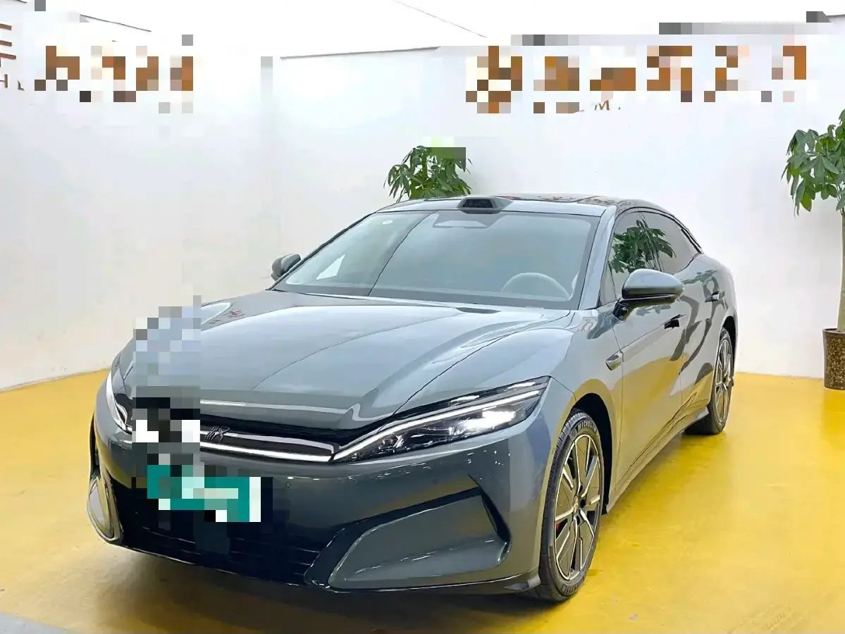 2025 BYD HanL BEV