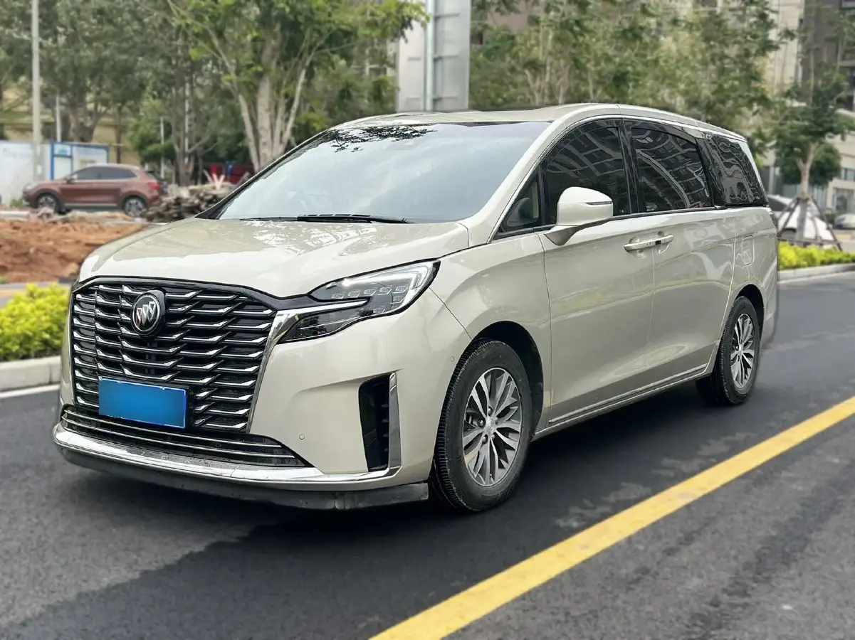 2023 Buick GL8 2.0T 237HP L4 9AT