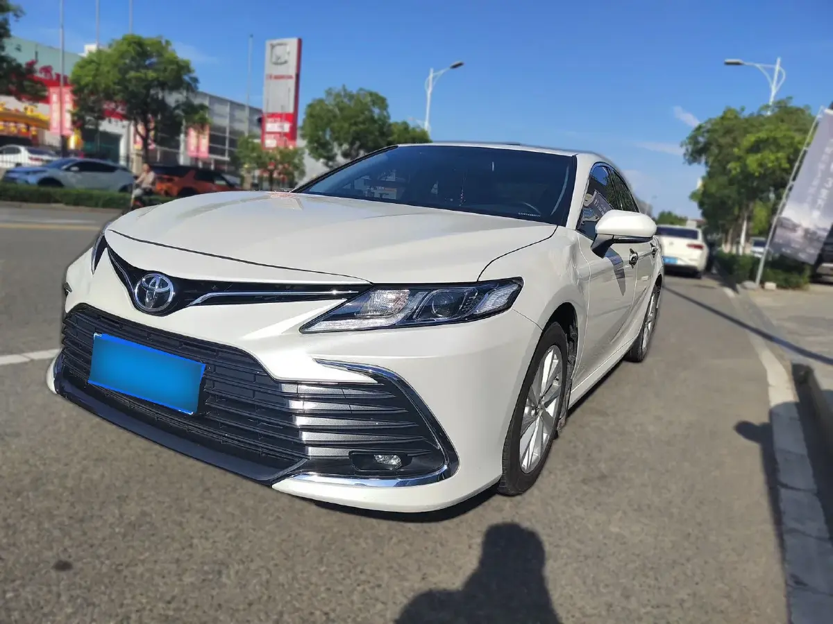 2023 Toyota Camry 2.0L 177HP L4 CVT