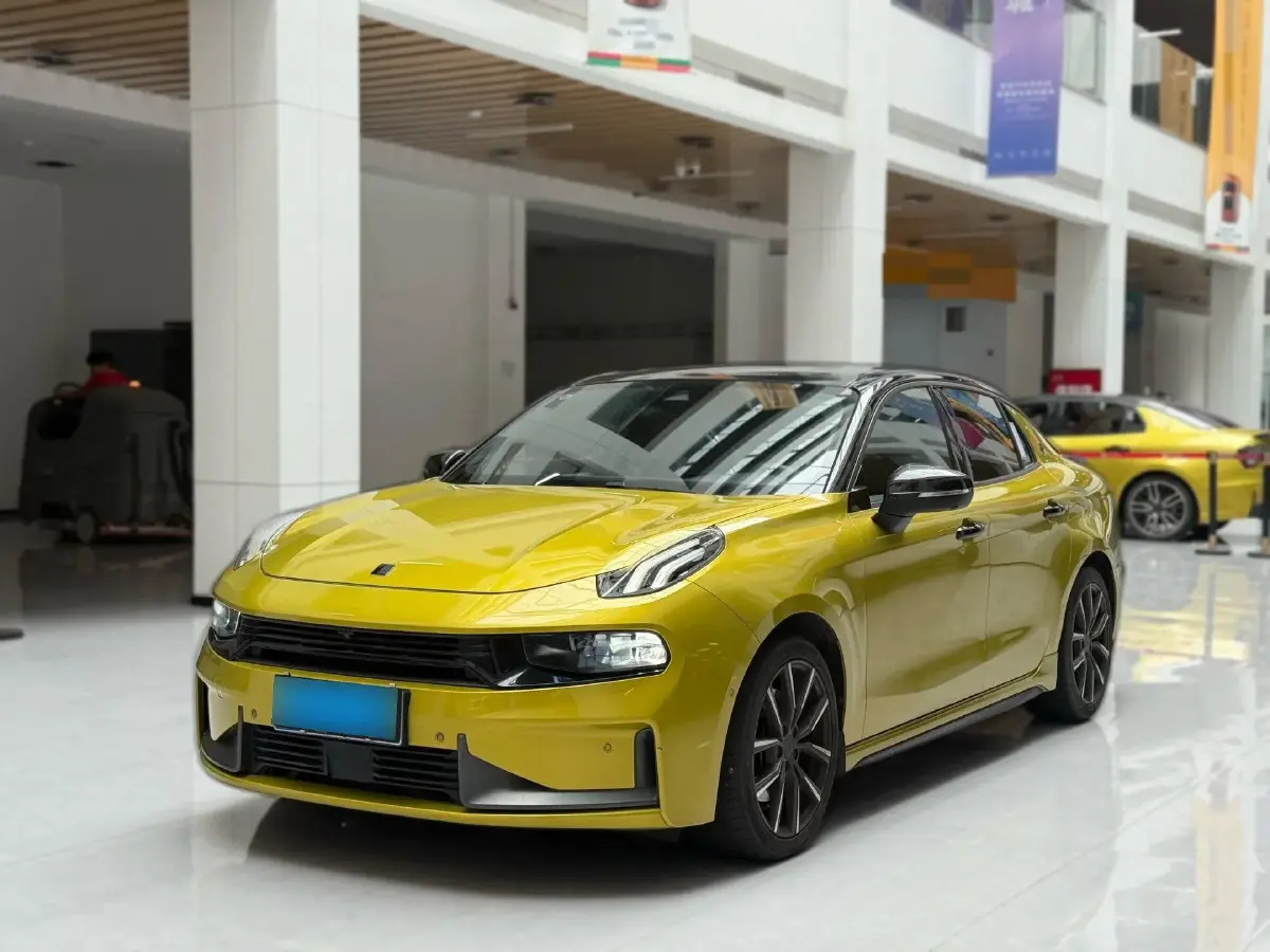 2022 LYNK&CO 03 2.0T 254HP L4 8AT