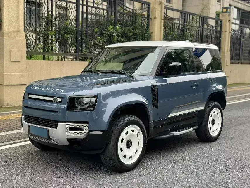 2024 Land Rover Defender 3.0T 400HP L6 8AT