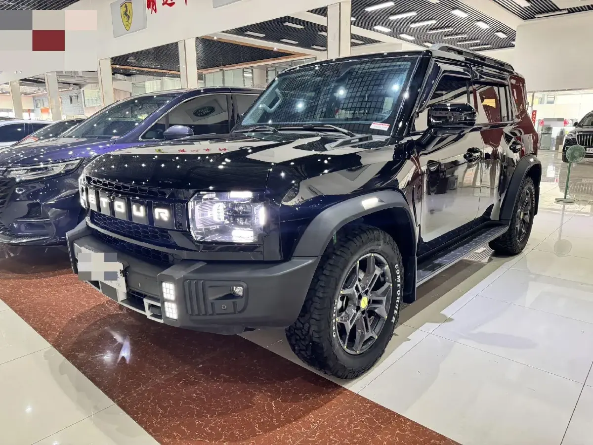 2023 Jetour Traveller 2.0T 254HP L4 8AT