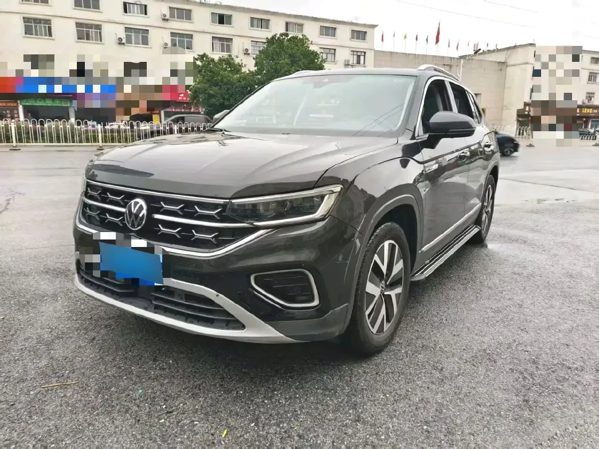 2023 Volkswagen Tayron 2.0T 186HP L4 7DCT