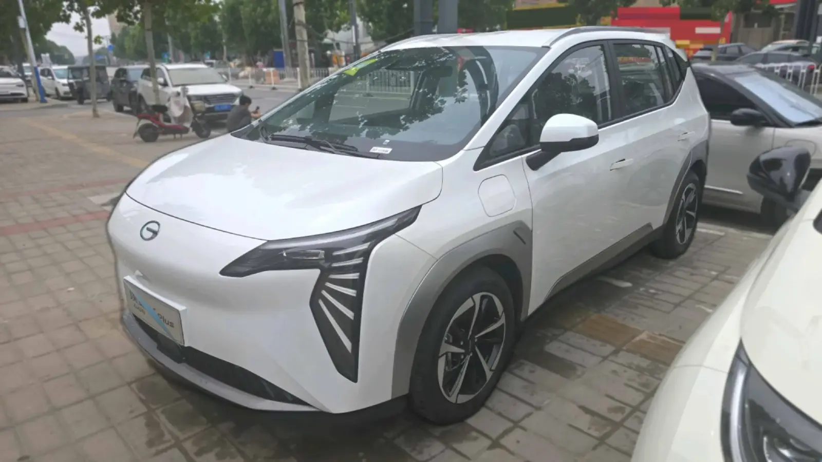 2025 Aion Y BEV 58.4KWH