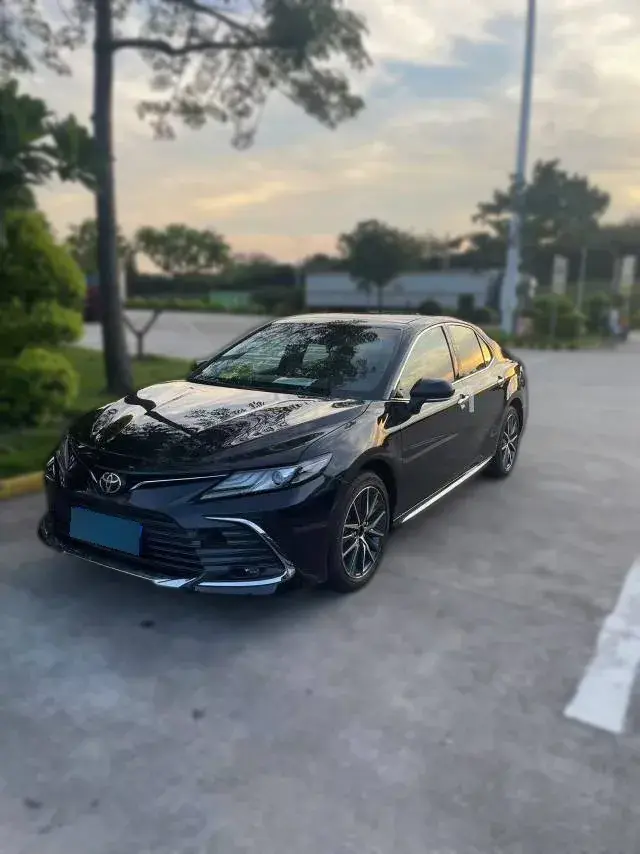 2023 Toyota Camry 2.5L 207HP L4 8AT