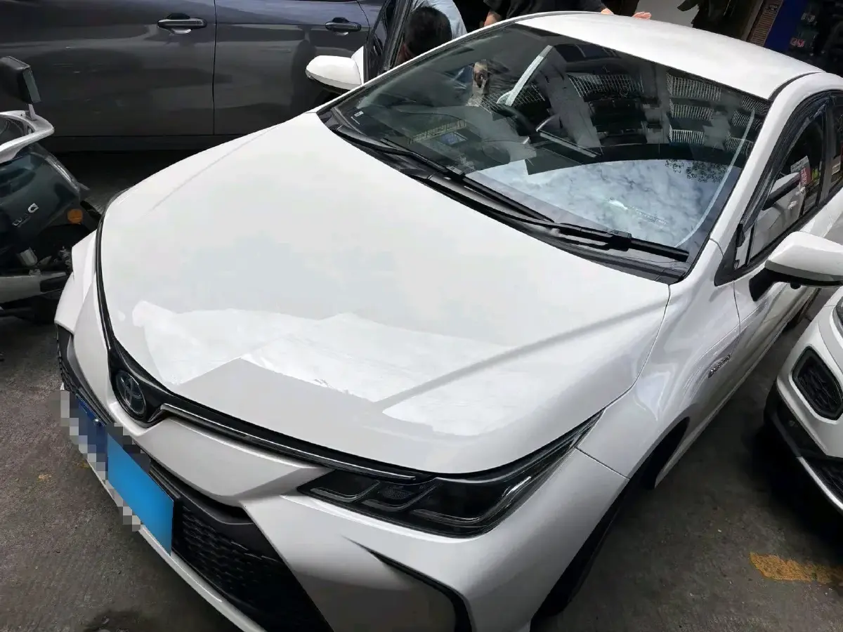 2023 Toyota Corolla 1.8L 98HP L4 E-CVT Hybrid