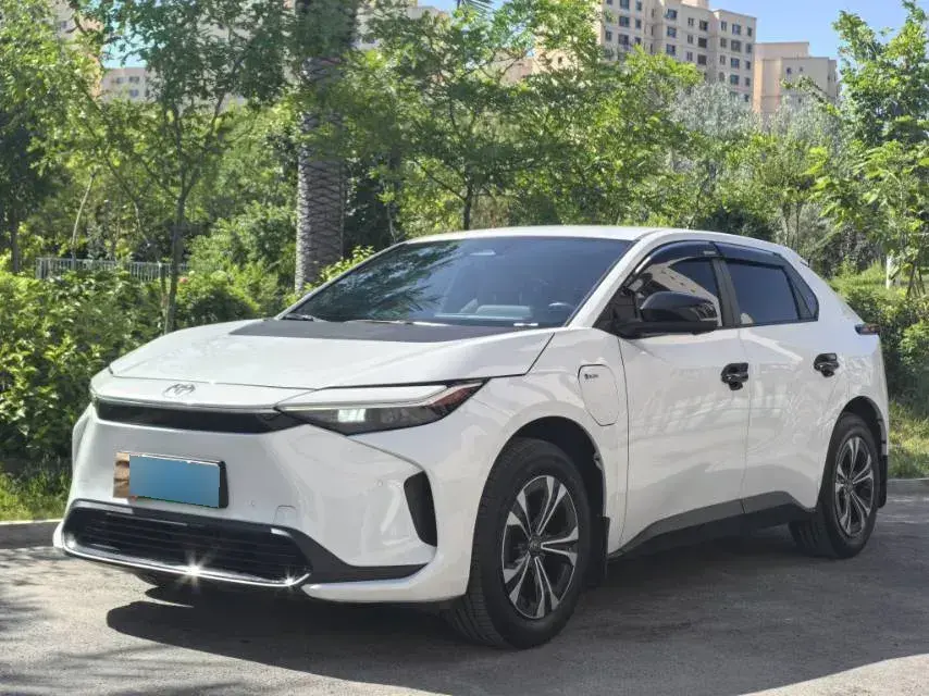 2024 Toyota BZ4X BEV 66.7KWH