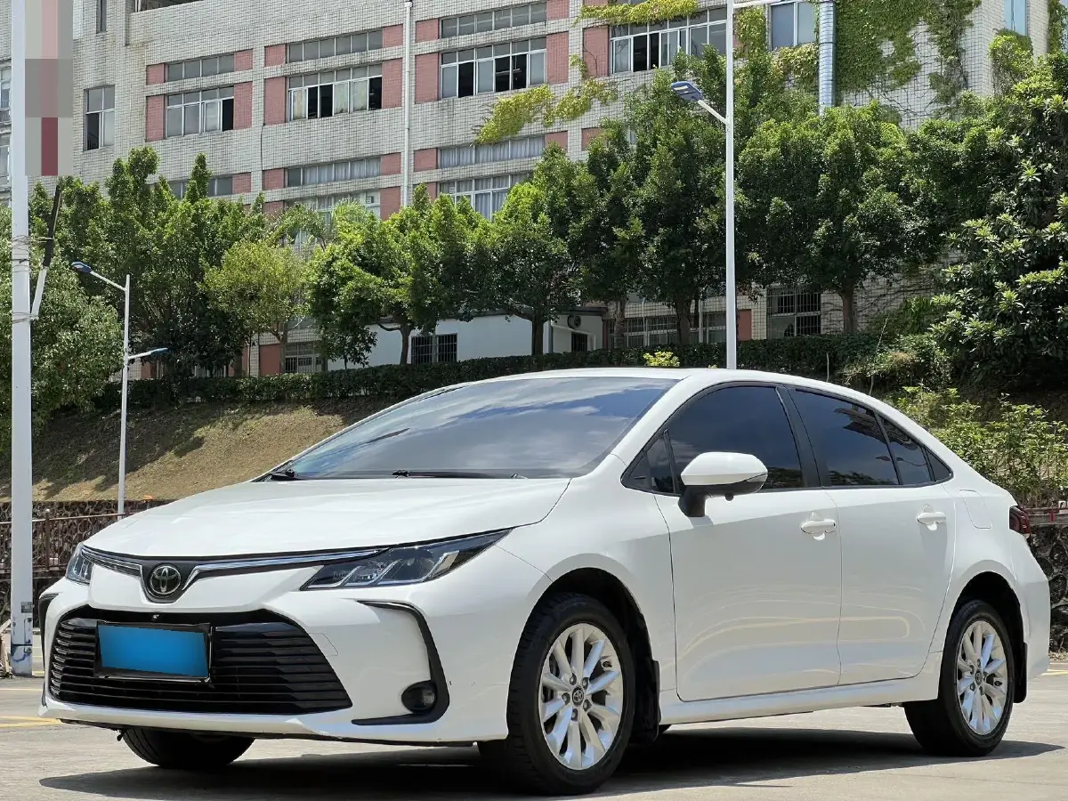 2021 Toyota Corolla 1.2T 116HP L4 CVT