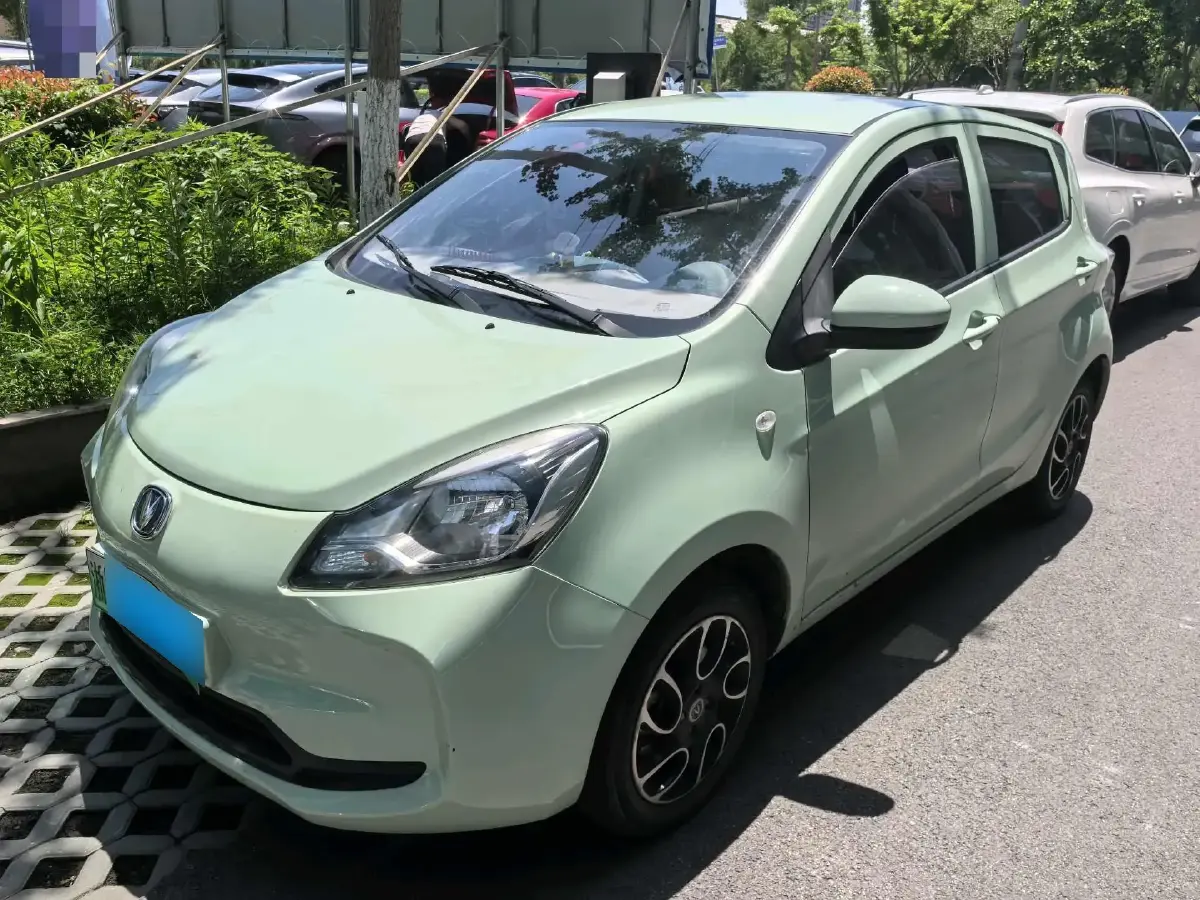 2022 ChangAn BenBen E-Star BEV 32.2KWH
