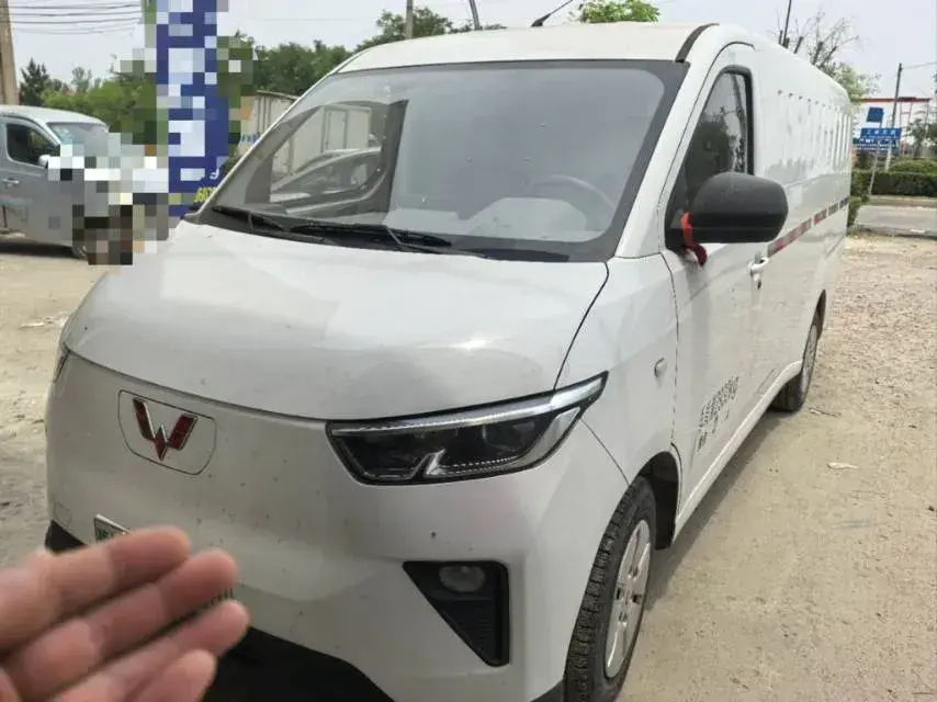 2024 WuLing YangGuang BEV 41.9KWH