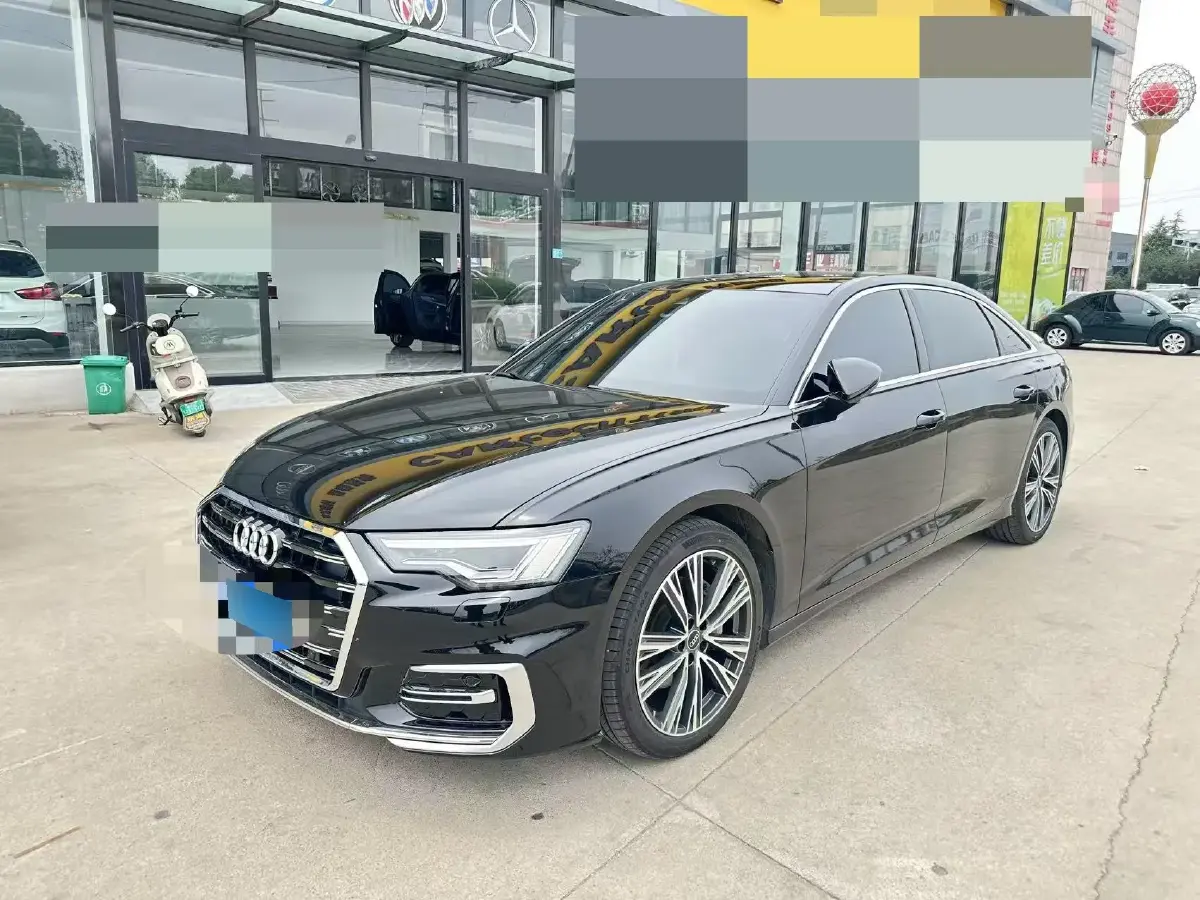 2022 Audi A6L 2.0T 190HP L4 7DCT