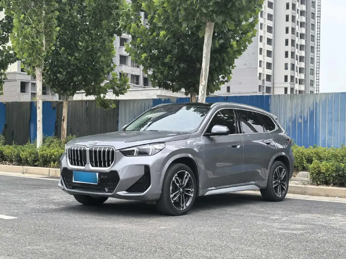2023 BMW X1 2.0T 204HP L4 7DCT