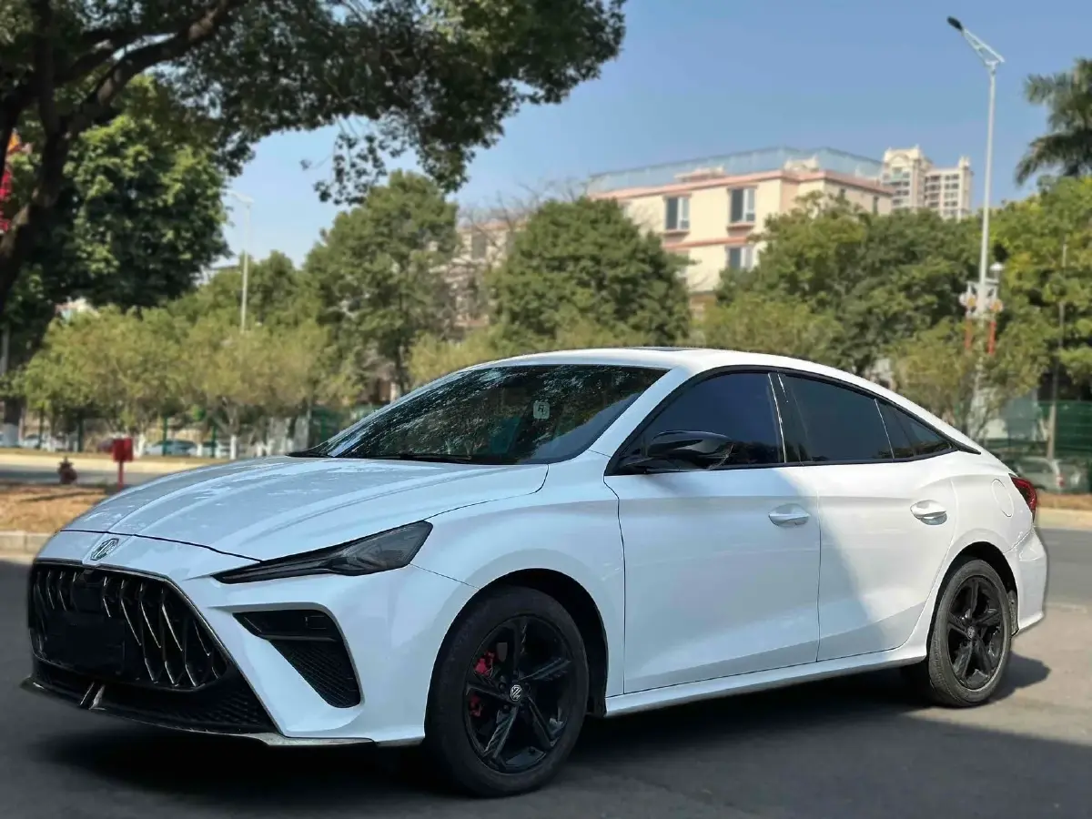 2022 MG 5 Scorpio 1.5T 181HP L4 7DCT