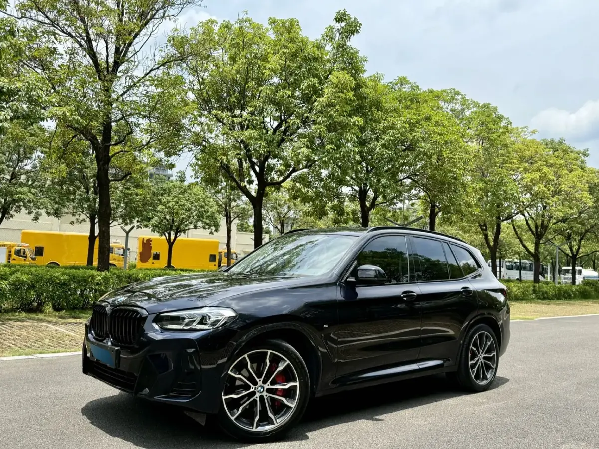 2022 BMW X3 2.0T 252HP L4 8AT