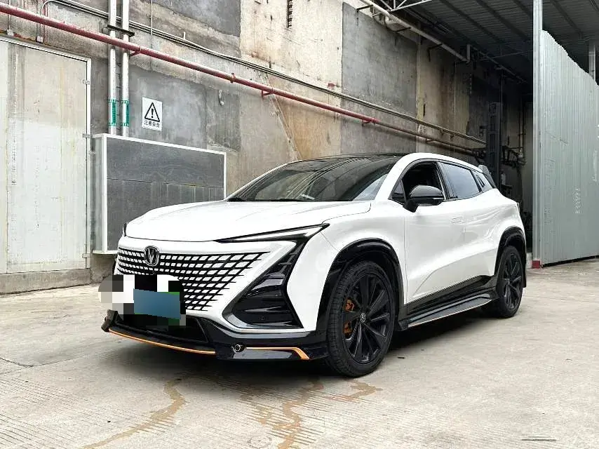 2022 ChangAn UNI-T 1.5T 188HP L4 7DCT