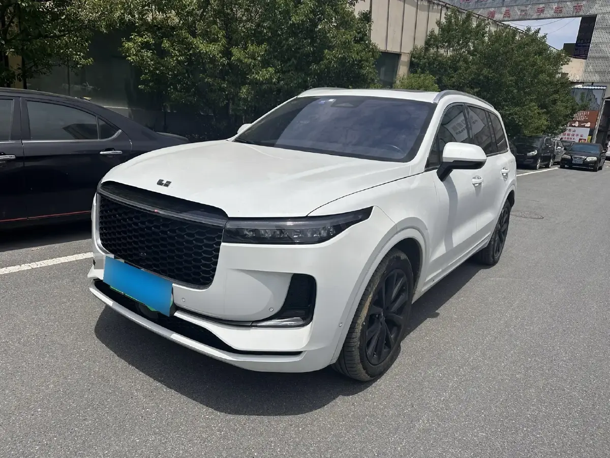 2021 Li ONE Range Extended 131HP REEV 40.5KWH