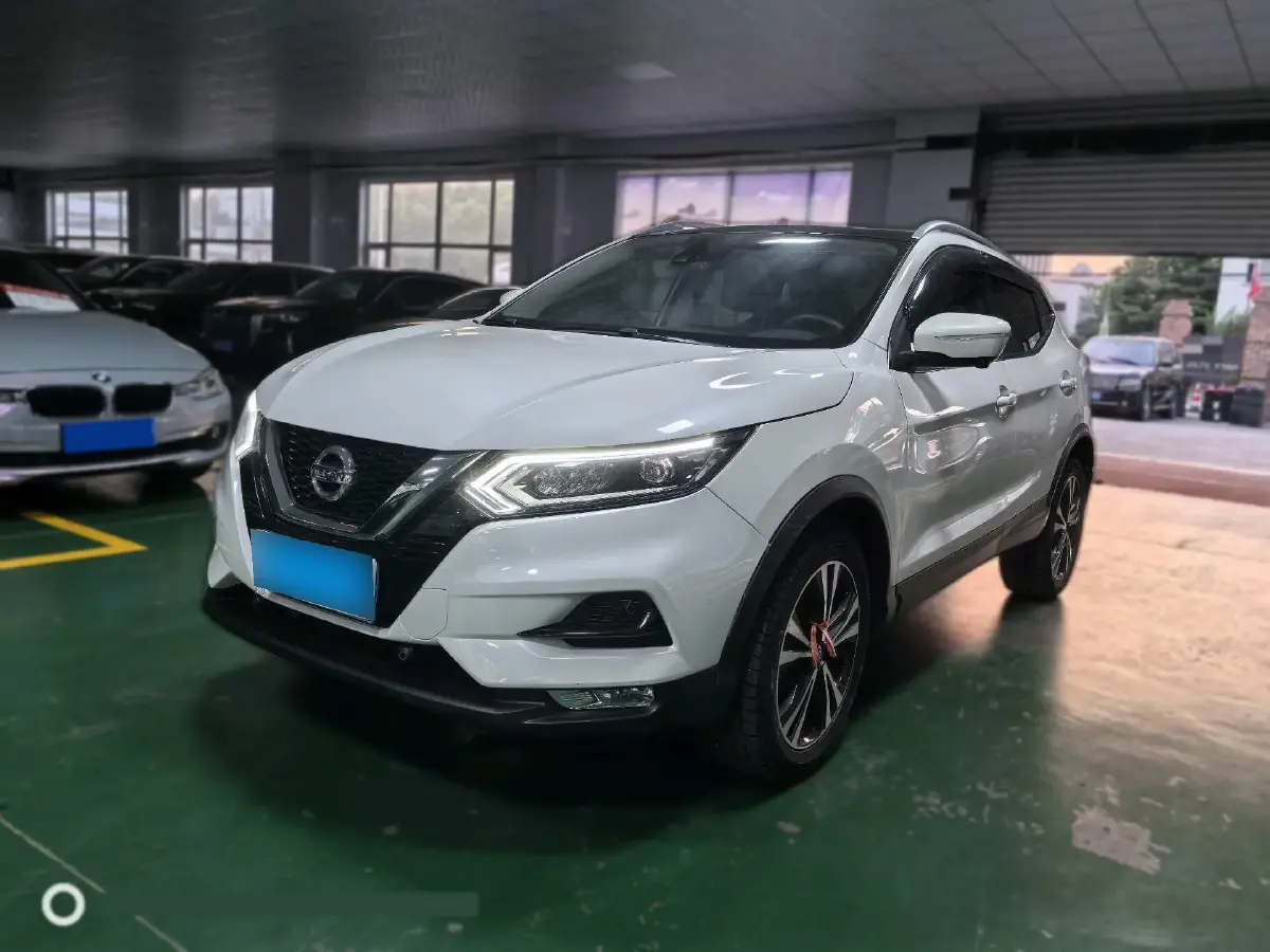 2022 Nissan Qashqai 2.0L 151HP L4 CVT