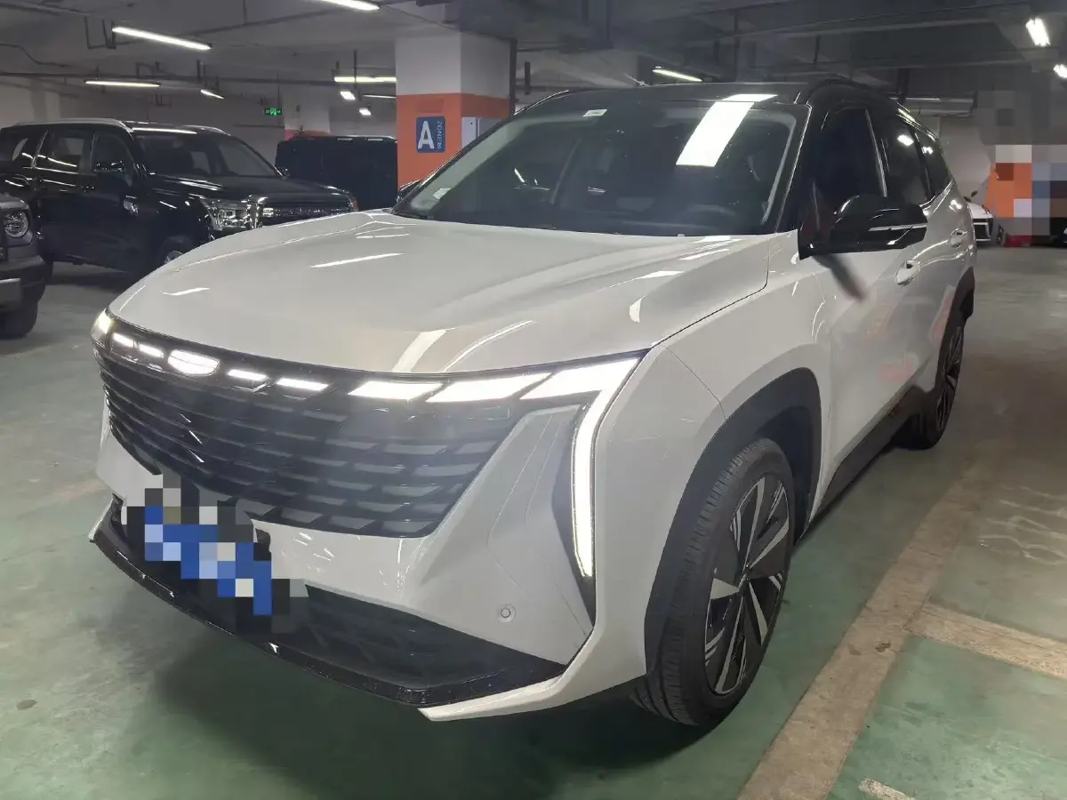 2024 Geely StarRay 1.5T 181HP L4 7DCT