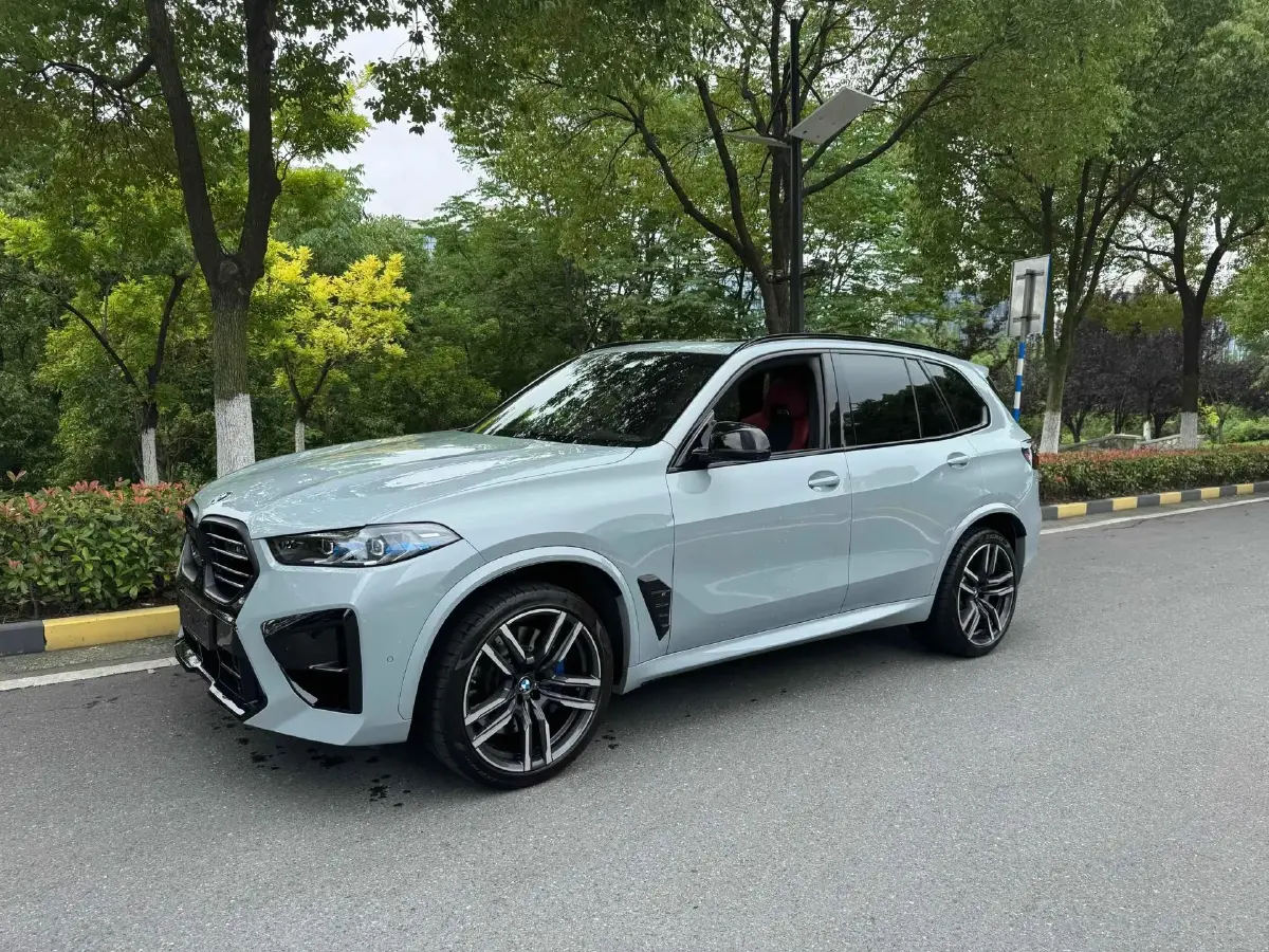 2023 BMW X5 M 4.4T 625HP V8 8AT