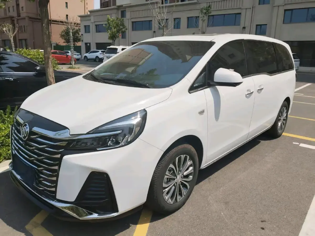 2023 Buick GL8 2.0T 237HP L4 9AT