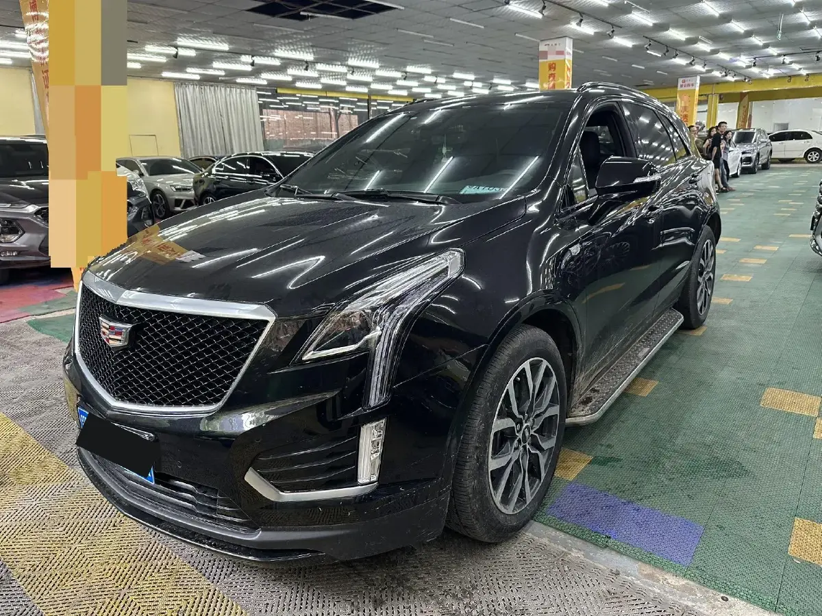 2022 Cadillac XT5 2.0T 237HP L4 9AT
