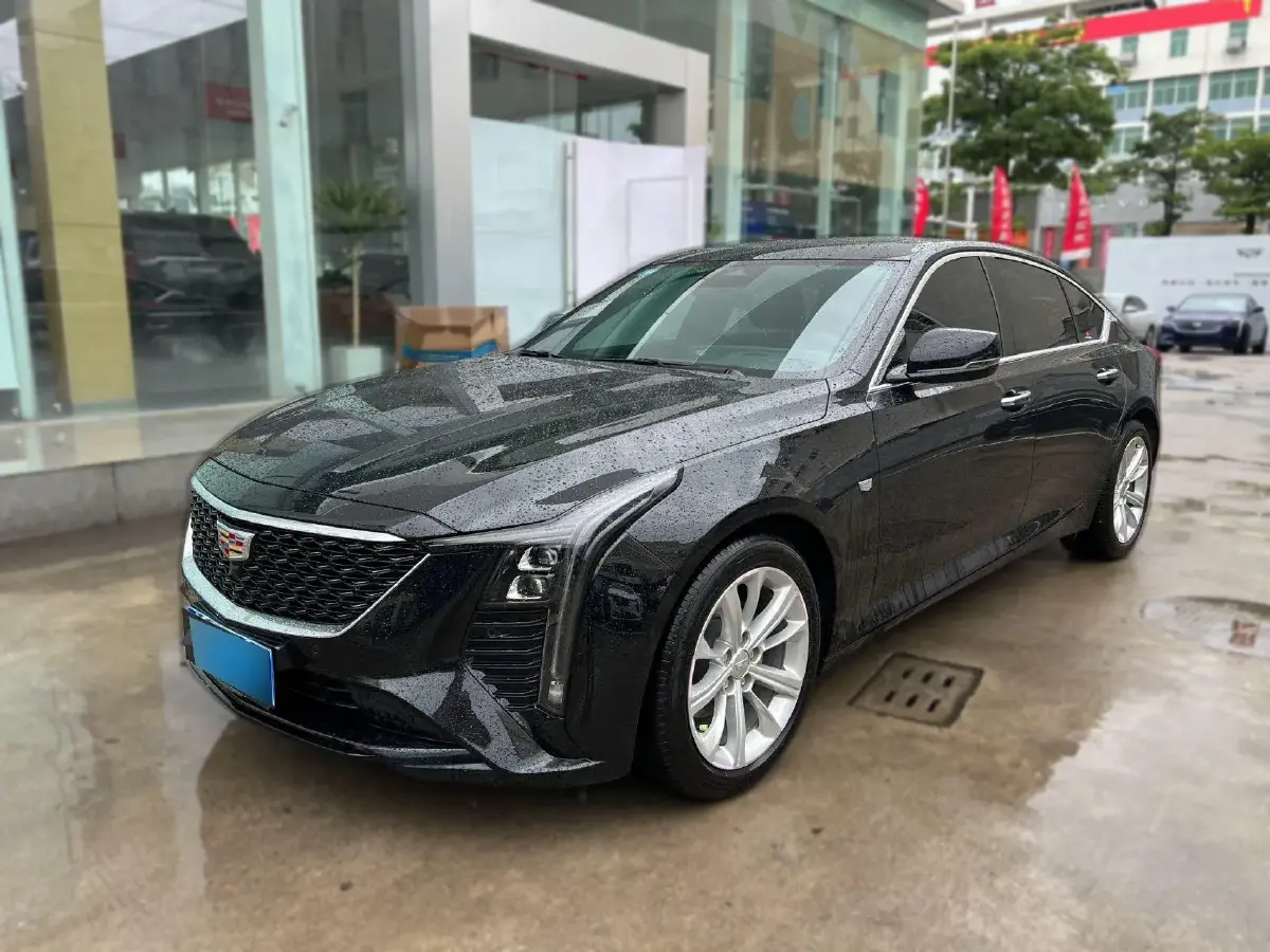 2024 Cadillac CT5 2.0T 237HP L4 10AT