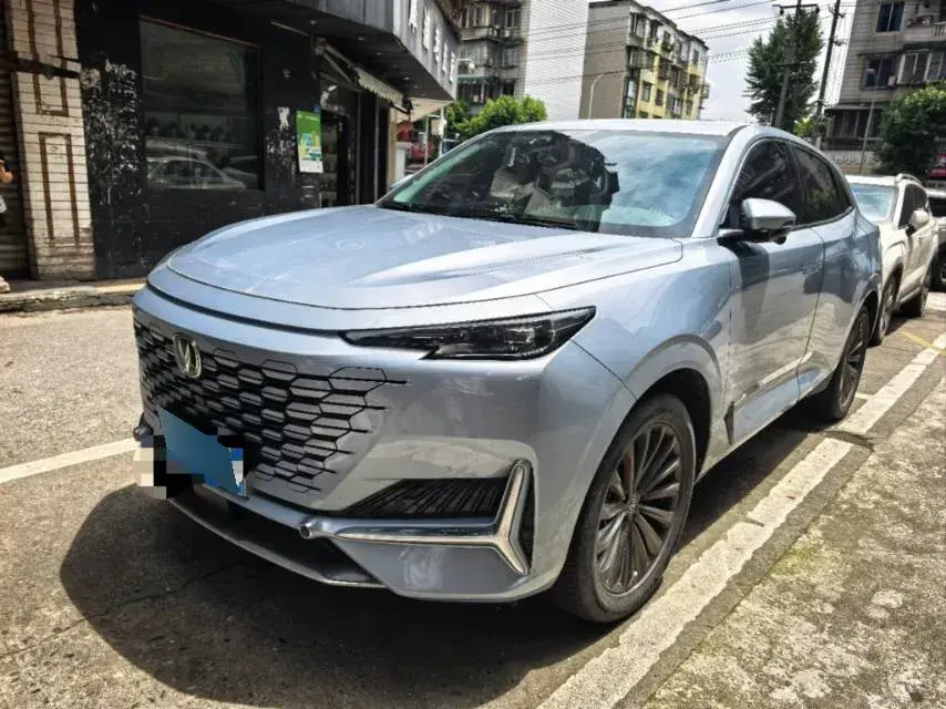 2021 ChangAn UNI-K 2.0T 233HP L4 8AT