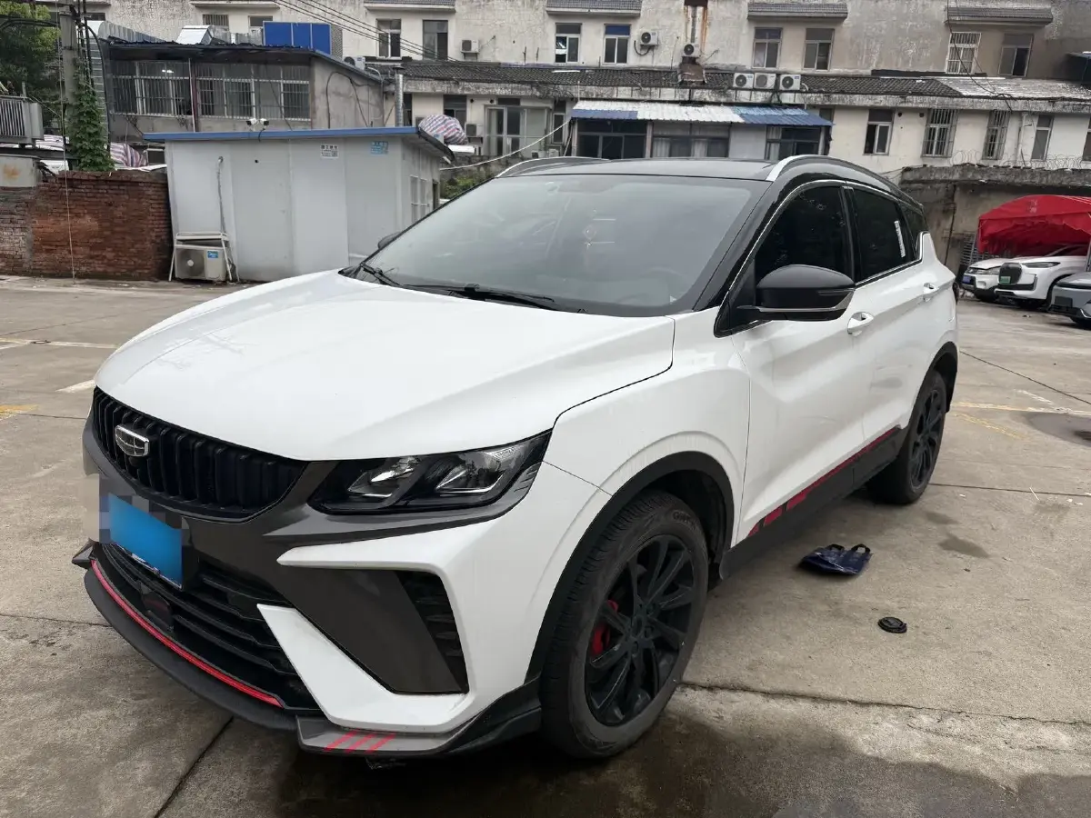 2023 Geely Coolray 1.5T 181HP L4 7DCT