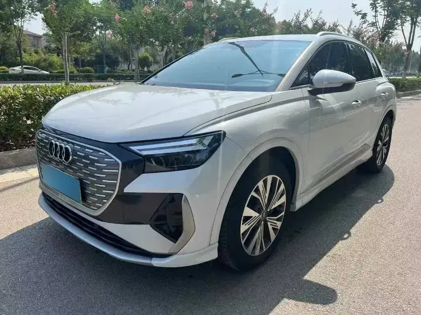 2022 Audi Q4 e-tron BEV 84.8KWH