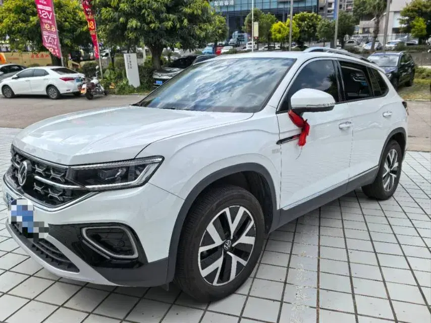 2024 Volkswagen Tayron 2.0T 186HP L4 7DCT