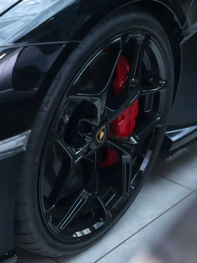 2023 Lamborghini Revuelto 6.5L 826HP V12 8DCT PHEV 3.8KWH,autocango,china used car exporter,china ev exporter,chinese used car exporter,chinese used ev exporter