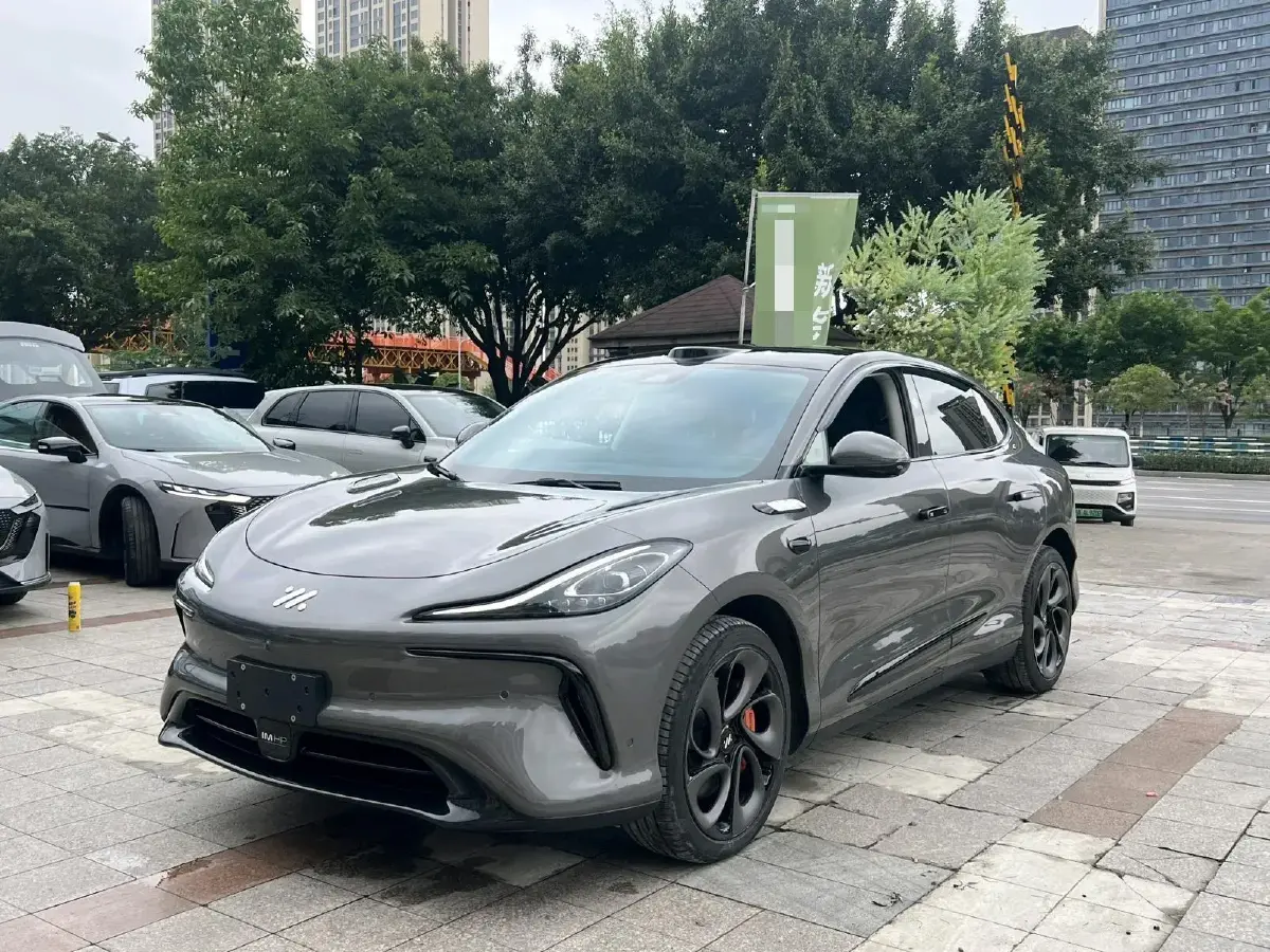 2023 IM LS6 BEV 100KWH