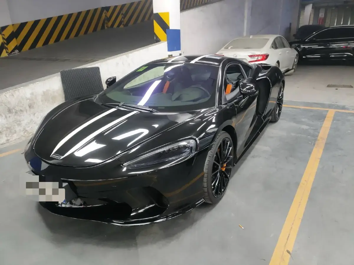 2019 McLaren GT 4.0T 620HP V8 7DCT