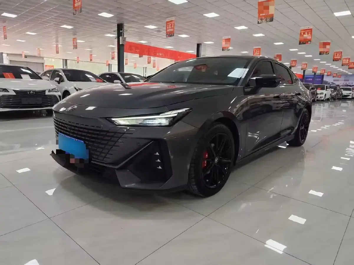 2022 ChangAn UNI-V 1.5T 188HP L4 7DCT