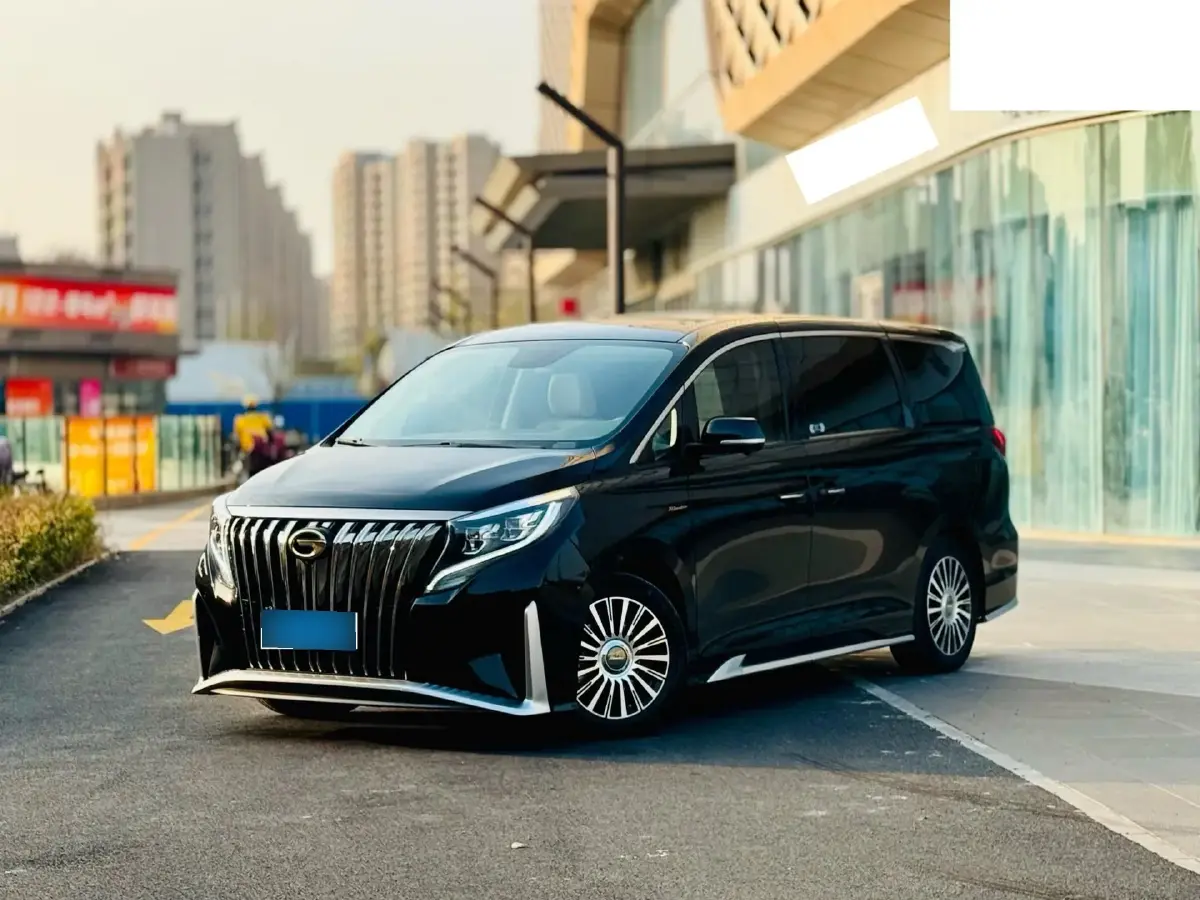 2021 GAC Trumpchi M8 2.0T 252HP L4 8AT