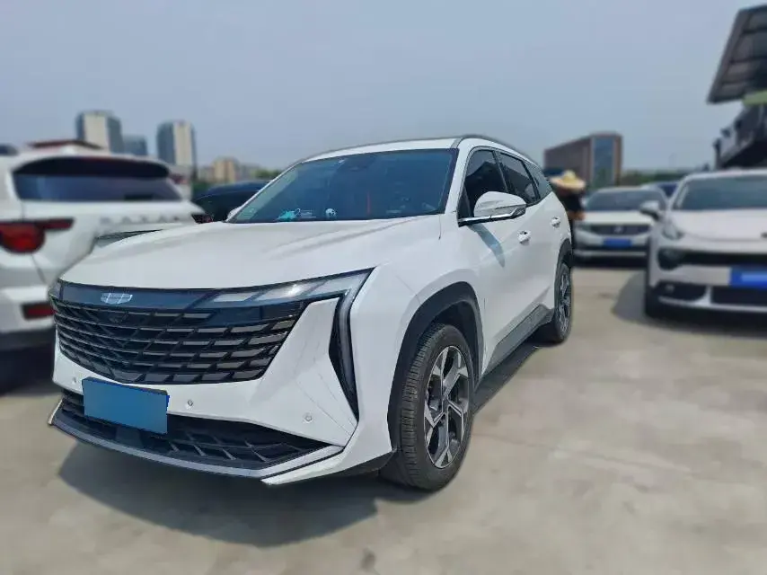 2023 Geely StarRay 1.5T 181HP L4 7DCT