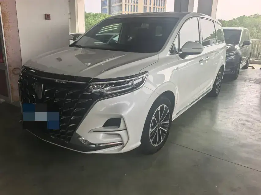 2023 Roewe iMAX8 2.0T 234HP L4 8AT