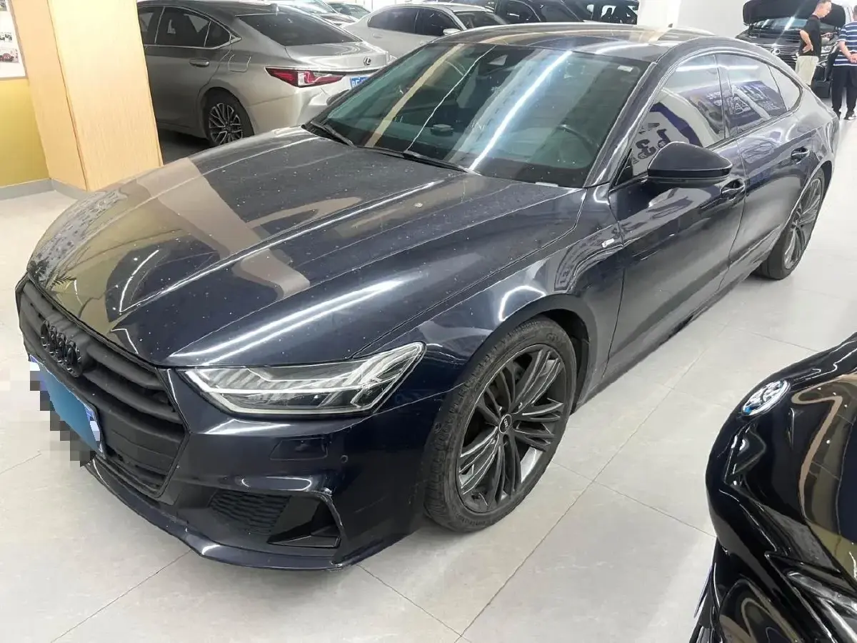 2022 Audi A7 2.0T 245HP L4 7DCT