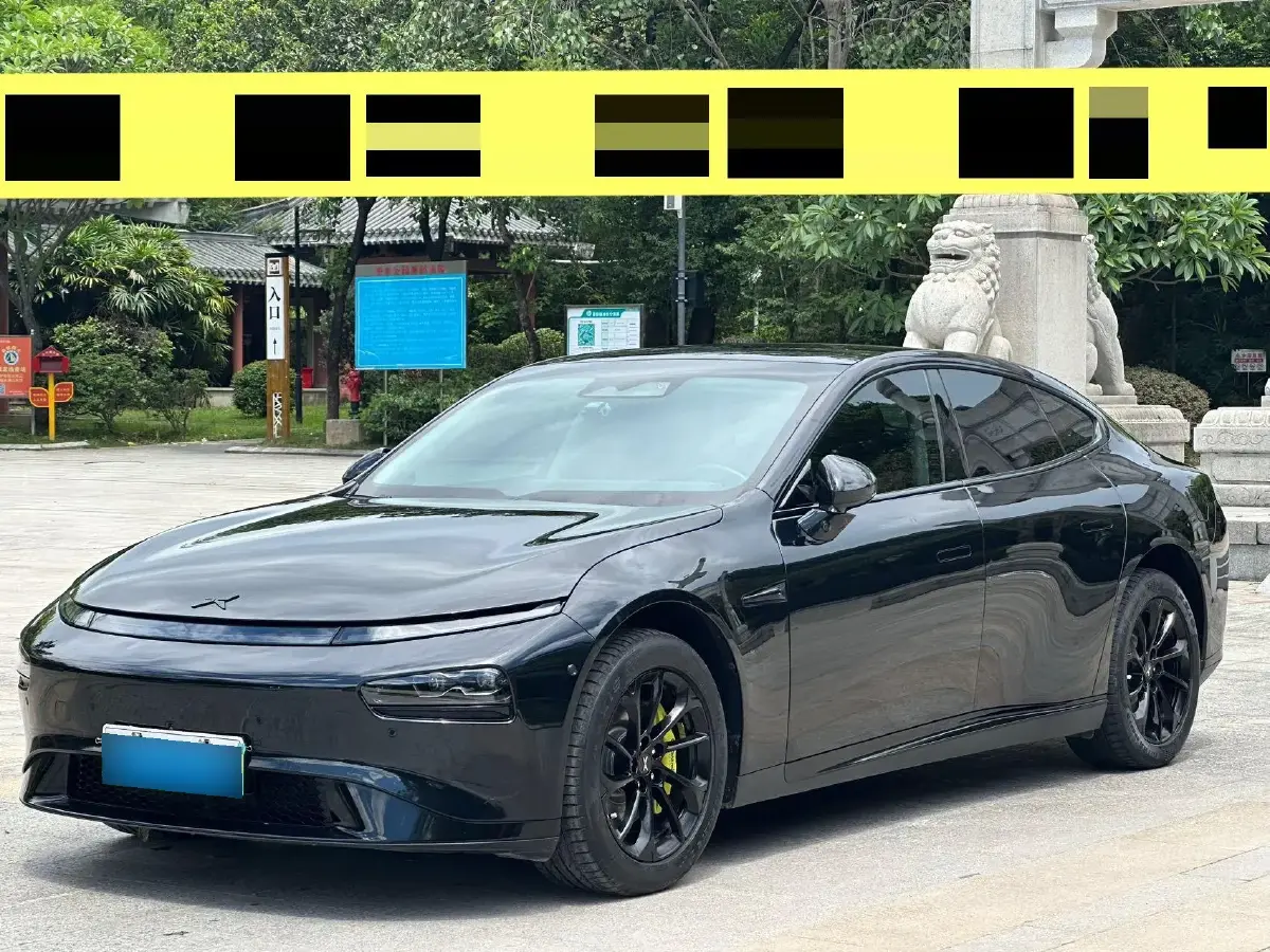 2022 Xpeng P7 BEV 77.9KWH