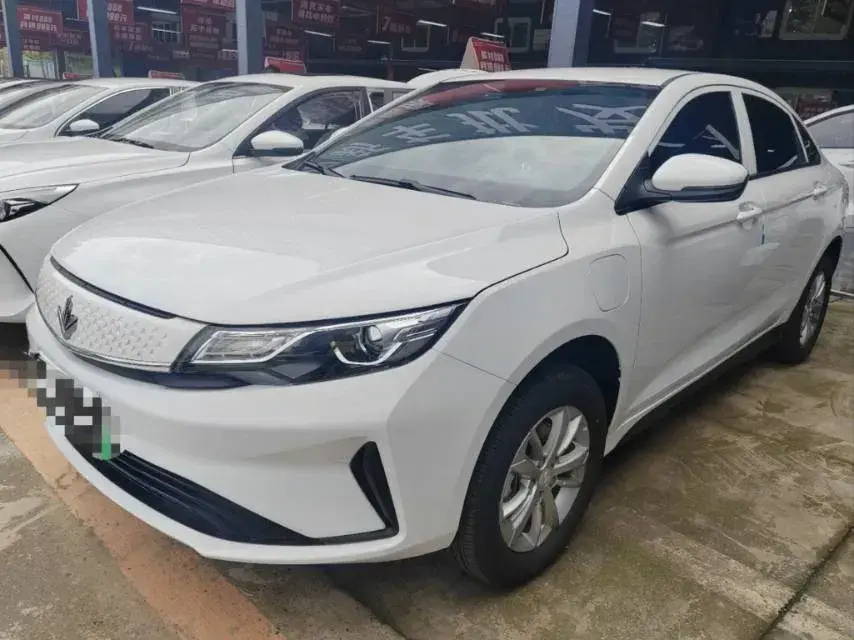 2023 Livan Maple 60s BEV 51.8KWH