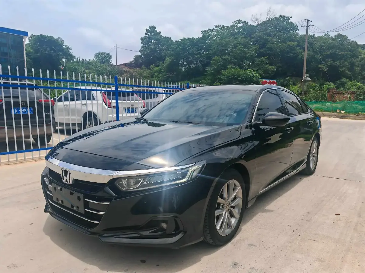 2022 Honda Accord 1.5T 194HP L4 CVT