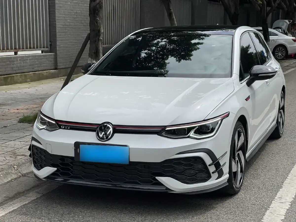 2021 Volkswagen GolfGTI 2.0T 220HP L4 7DCT