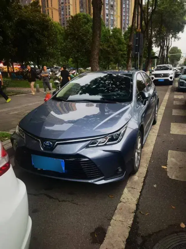 2023 Toyota Corolla 1.8L 98HP L4 E-CVT Hybrid