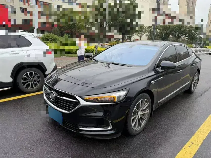 2022 Buick Larcosse 2.0T 237HP L4 9AT