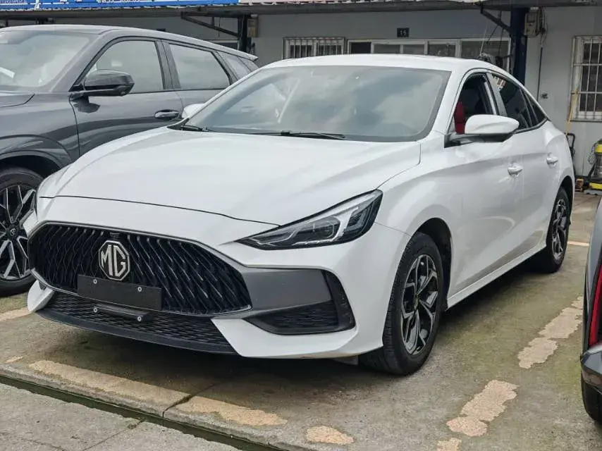 2023 MG 5 1.5L 129HP L4 CVT