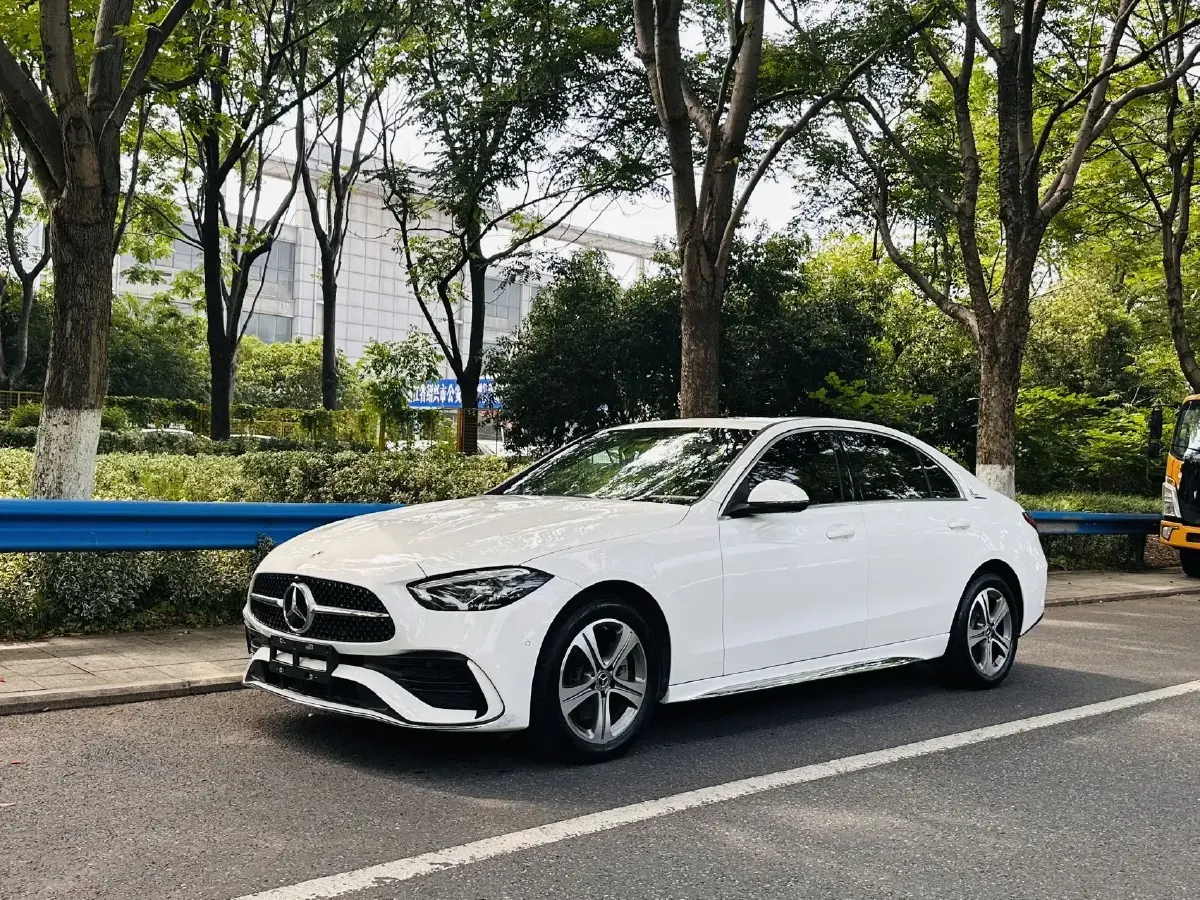 2022 Mercedes-Benz C Class 1.5T 170HP L4 9AT 2022 Mercedes-Benz C Class 1.5T 170HP L4 9AT