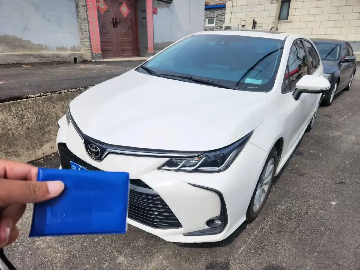 2021 Toyota Corolla 1.2T 116HP L4 CVT