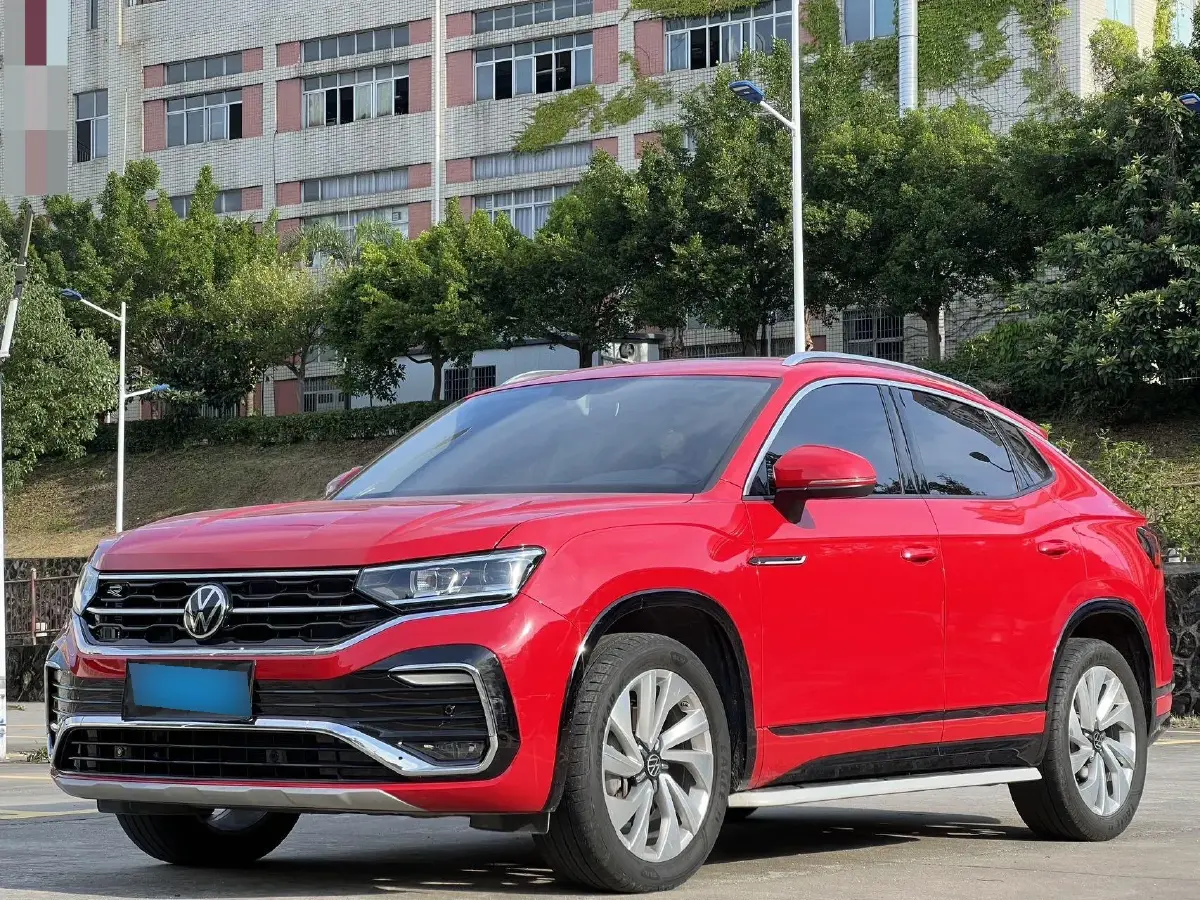 2020 Volkswagen Tayron X 2.0T 186HP L4 7DCT