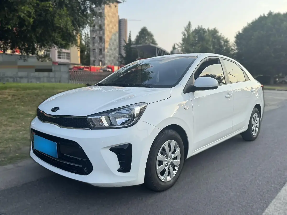 2017 Kia Pegas 1.4L 95HP L4 5MT